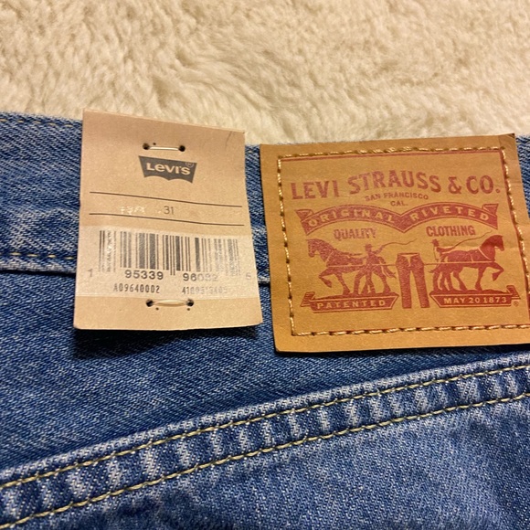 NWT! Levi’s low pro mid rise straight leg jeans size 31 - Picture 6 of 12